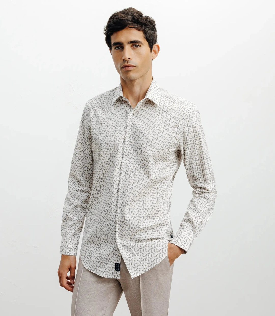 IZAC - Chemise casual à imprimé fleurs beige