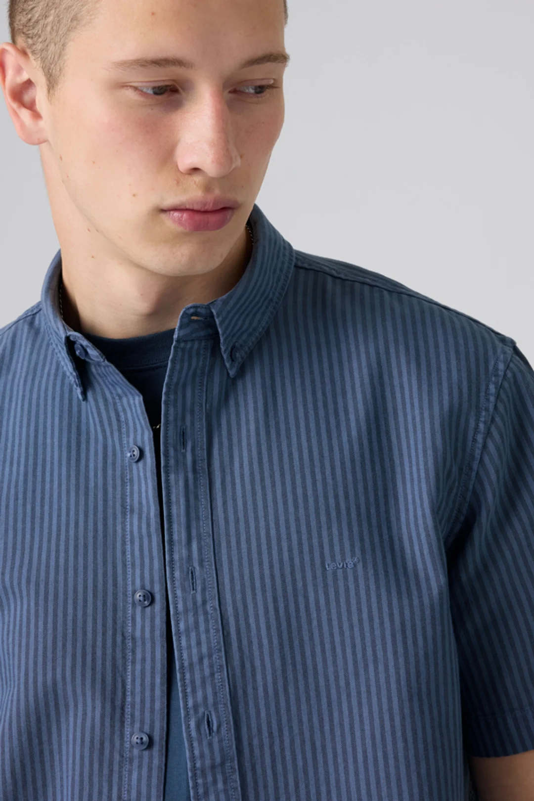 Levi's Chemise Manche Courte Col Boutonné Authentic - Homme - Rose / Woodrose Garment Dye - 2XL - 2