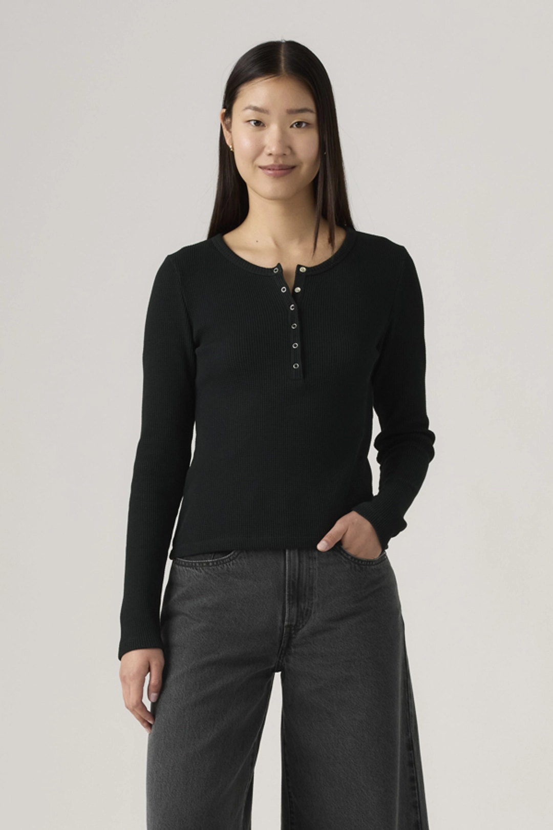 Levi's Dry Goods T Shirt À Col Tunisien Gaufré - Femme - Noir / Anthracite Night - XS - 2