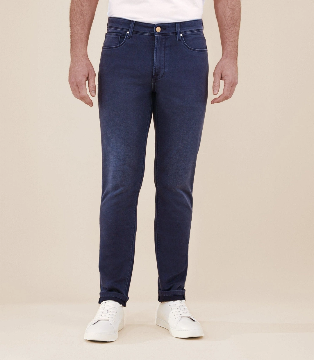IZAC - Jean 5 poches ''jog'' coupe slim marine
