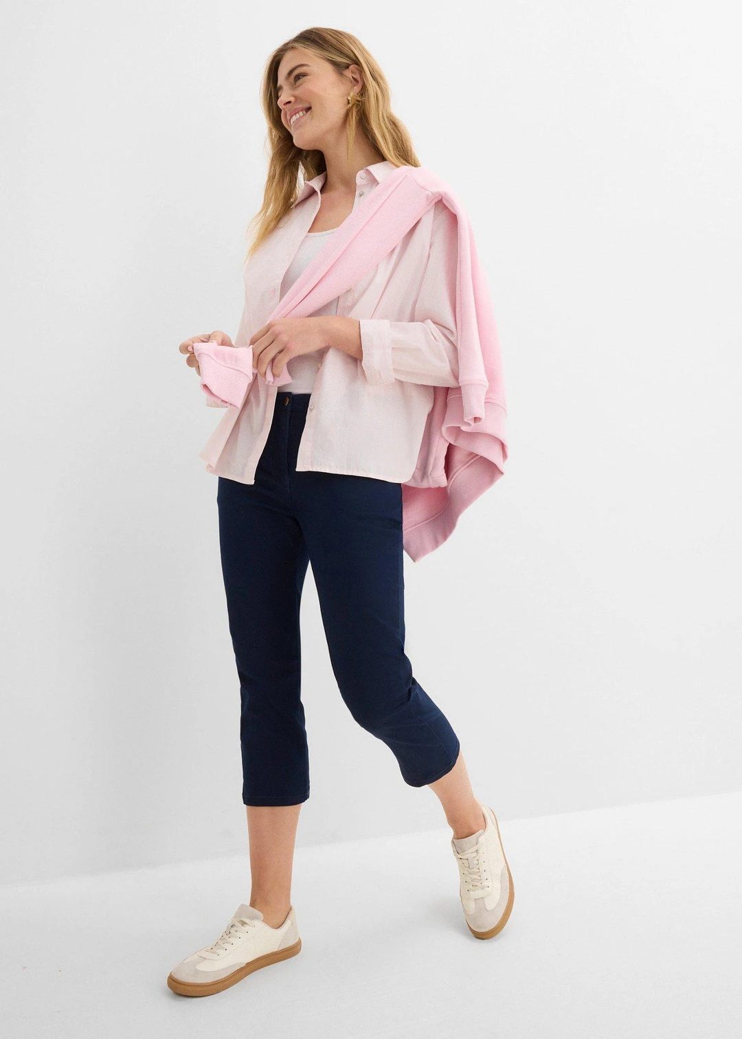 Jean droit, taille mi-haute et confortable - 2