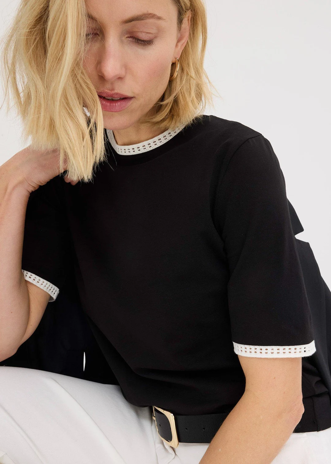 T-shirt à liserés en dentelle - 3