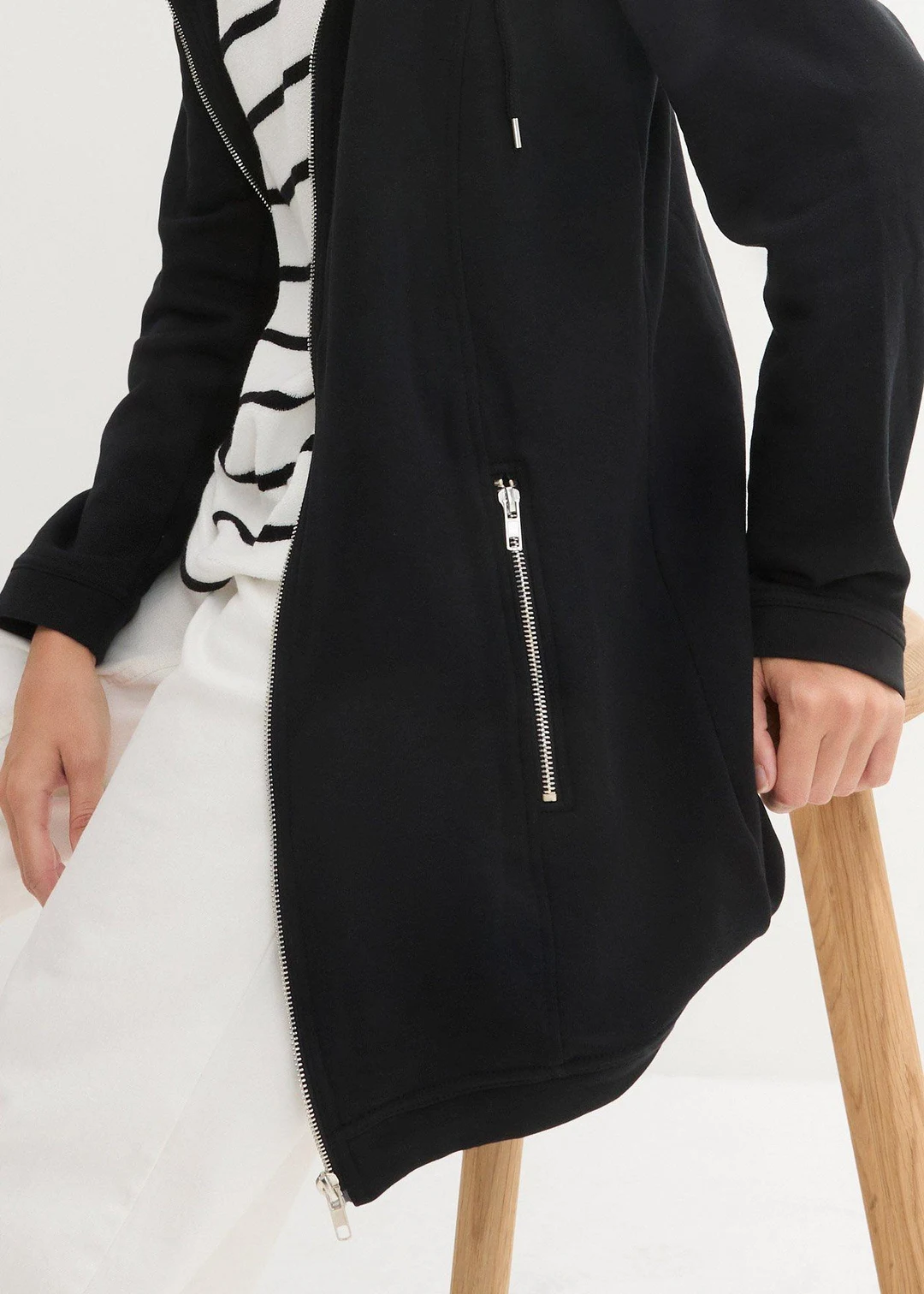 Long sweat zippé avec poches zippées