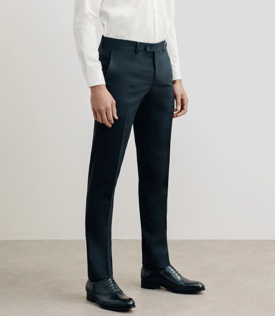 IZAC - Pantalon ville en laine bleu marine