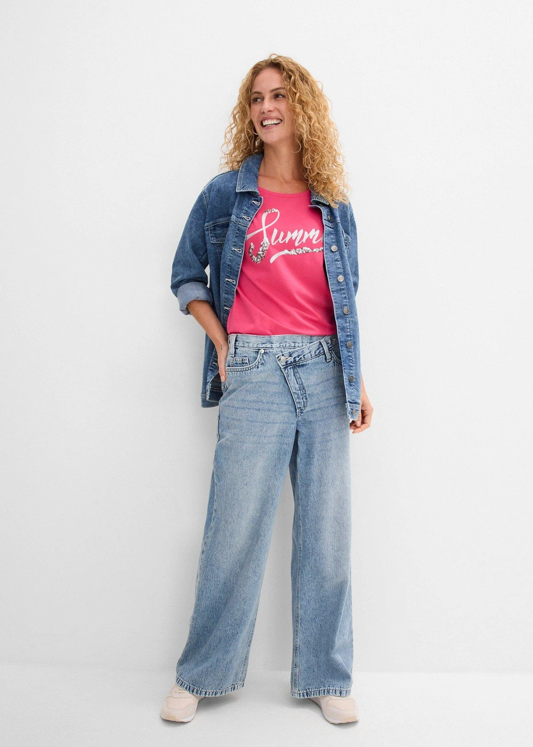 T-shirt avec inscription à sequins - 2