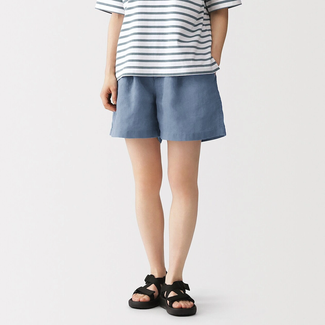 Short en lin délavé pour femme