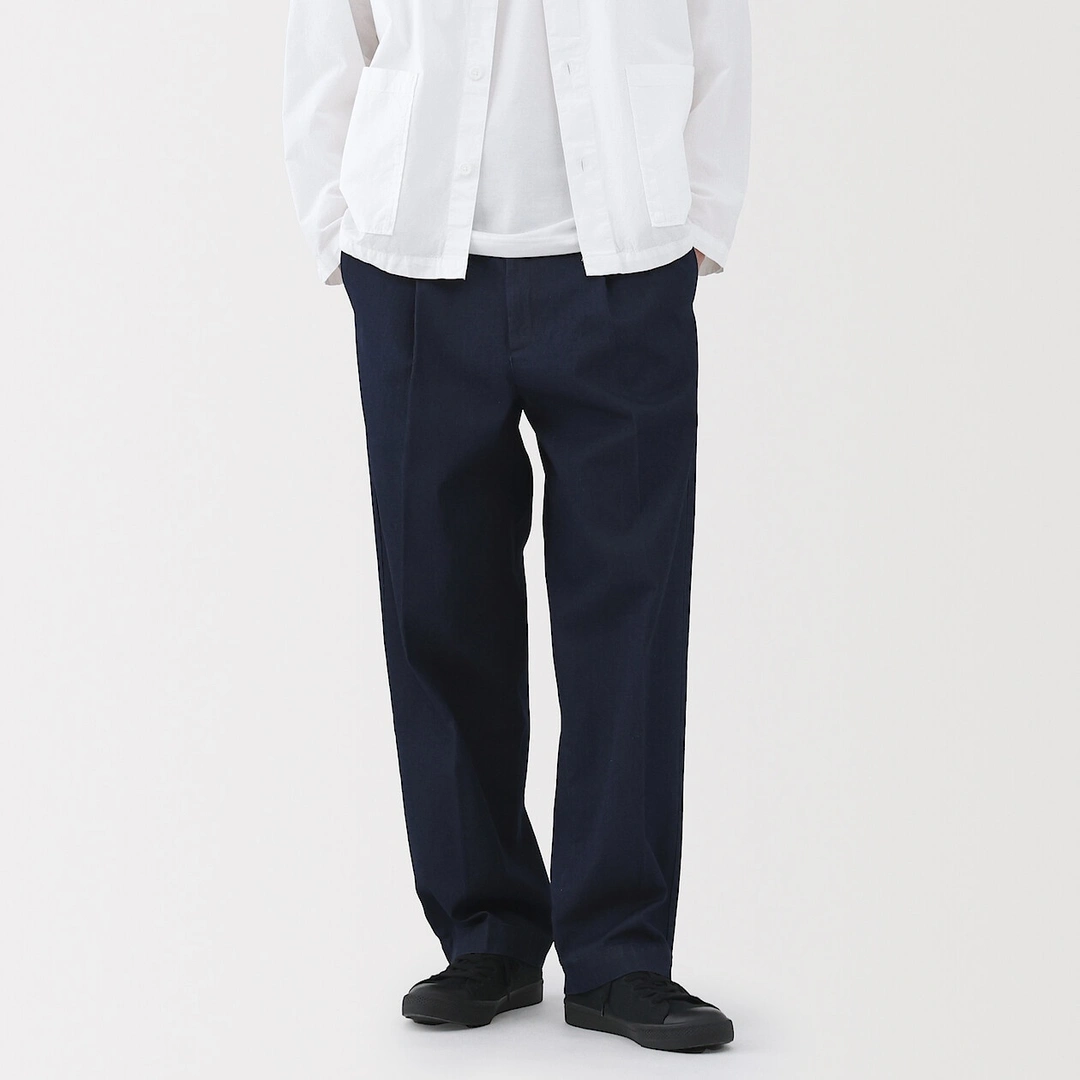 Pantalon Chino Indigo à pinces en coton stretch coupe wide homme