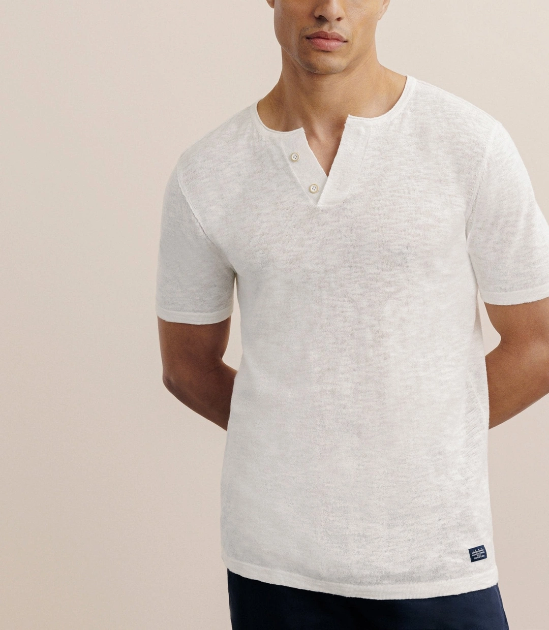 IZAC - T-shirt boutonné écru