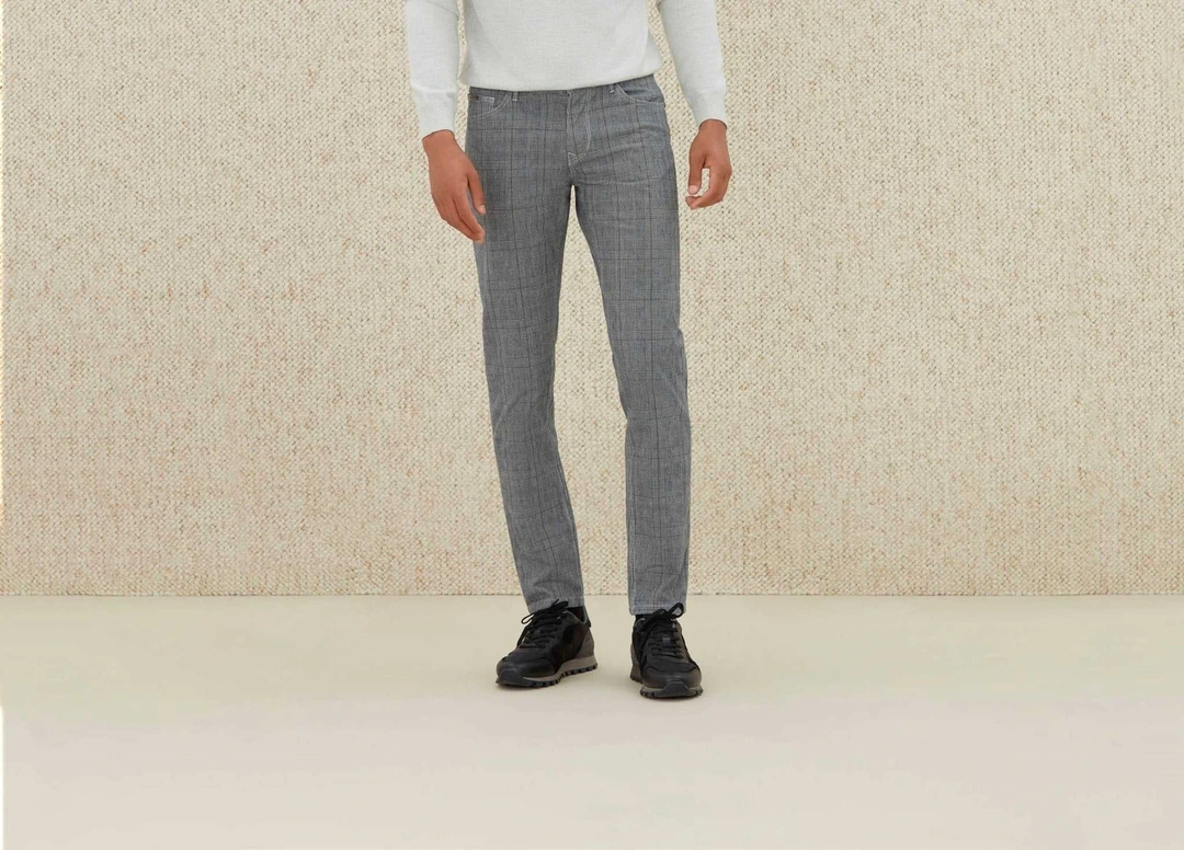 IZAC - Pantalon à carreaux gris clair ''Carreaux''