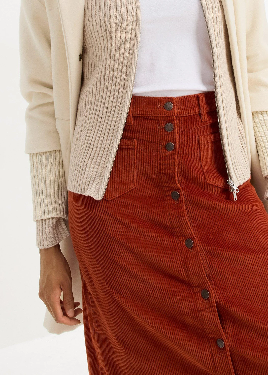 Jupe midi extensible en velours côtelé avec patte de boutonnage - 3