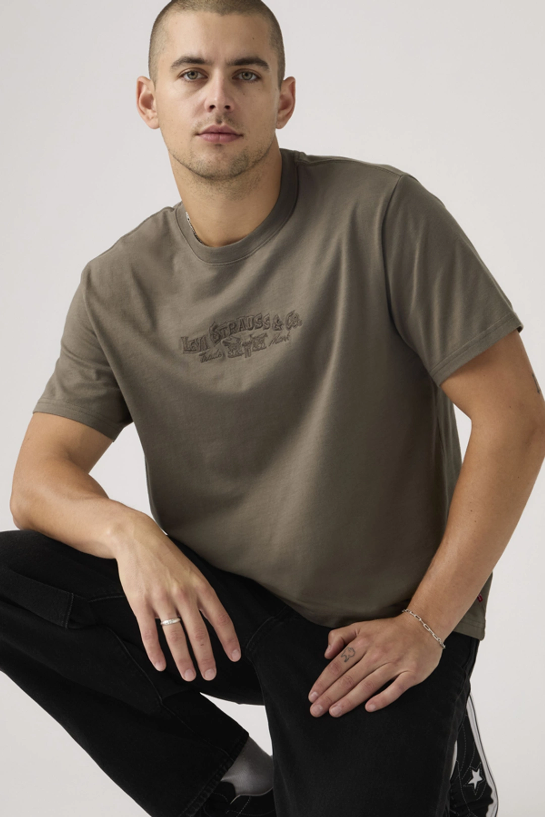 Levi's T Shirt Graphique Relaxed - Homme - Noir / Jet Black - 2XL
