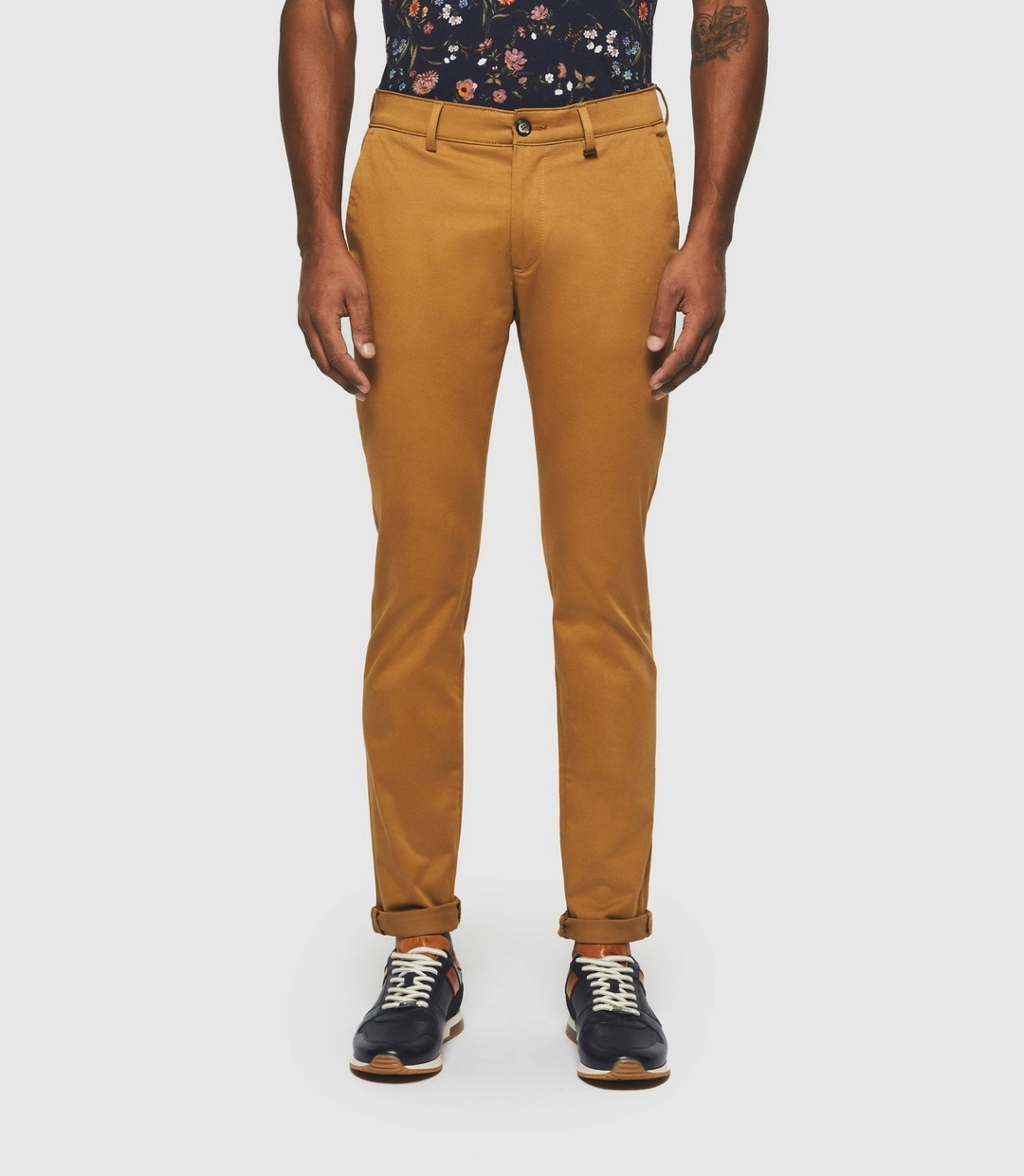 IZAC - Pantalon chino slim camel ''Panama''