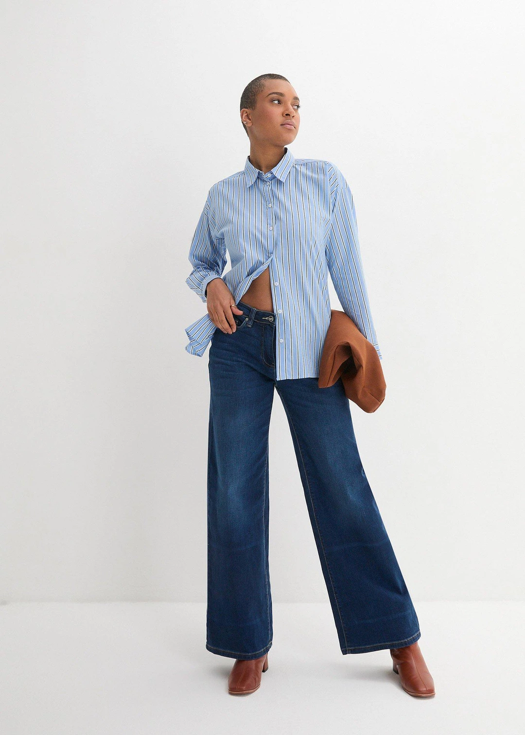 Jean large à taille mi-haute élastiquée