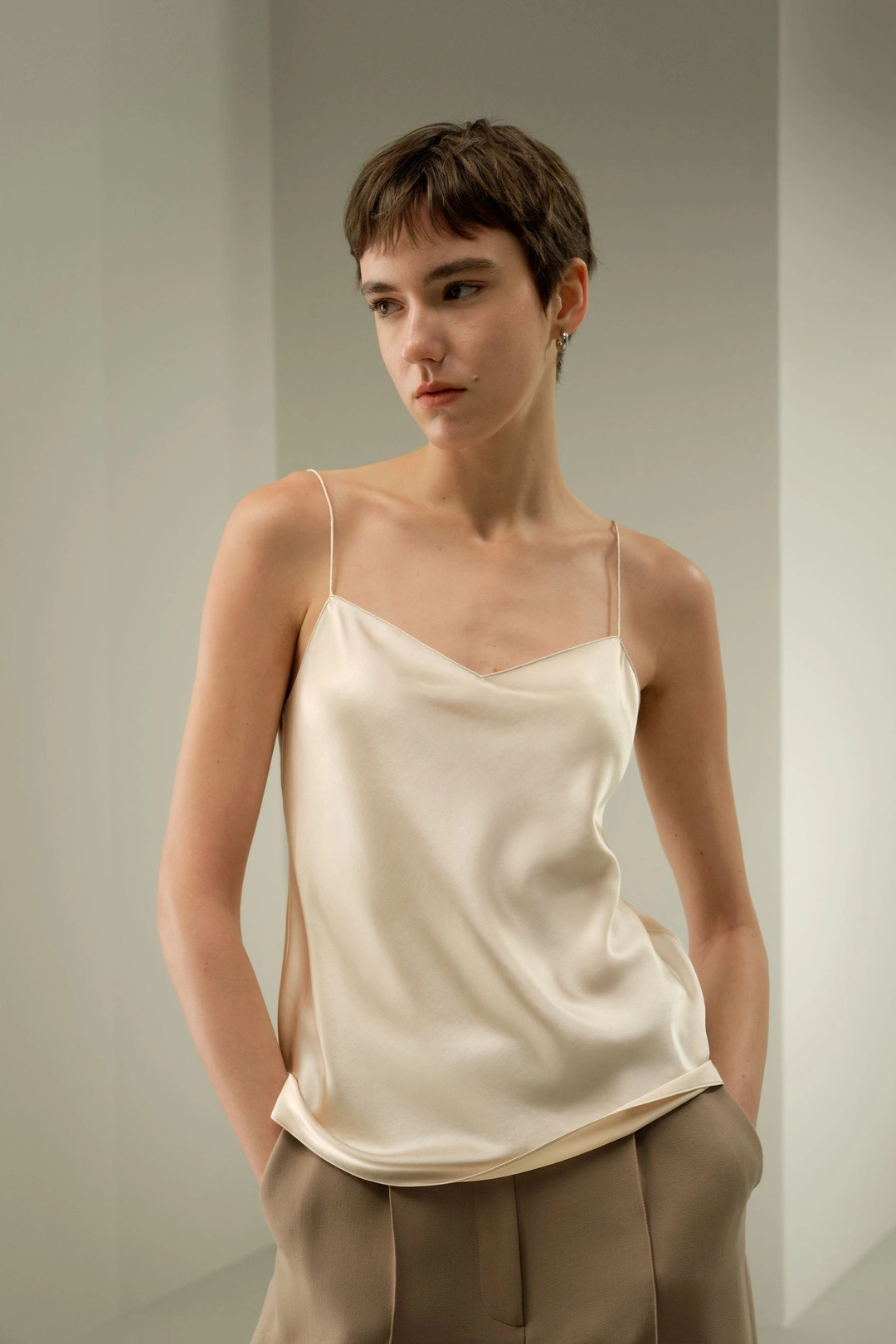 LILYSILK Caraco En Soie Minimaliste Chic 100% Soie De Mûrier S'Accorde Avec N'Importe Quelle Tenue Simple Et Classique Chocolat Xs