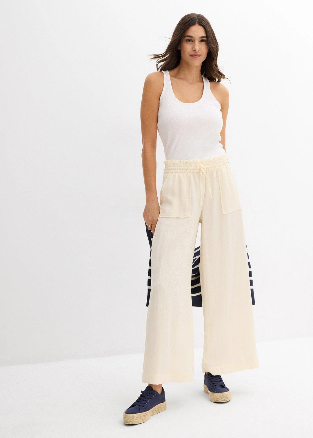 Pantalon large et fluide en lyocell mélangé - 2