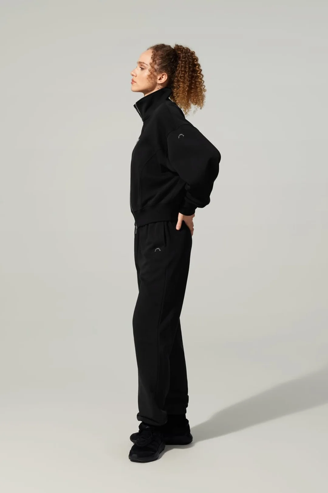 LILYSILK Veste Zippée Heirloom '89 Noir XS - SILKERRY Respirante et Élégante, Col Montant, Fermeture Bidirectionnelle