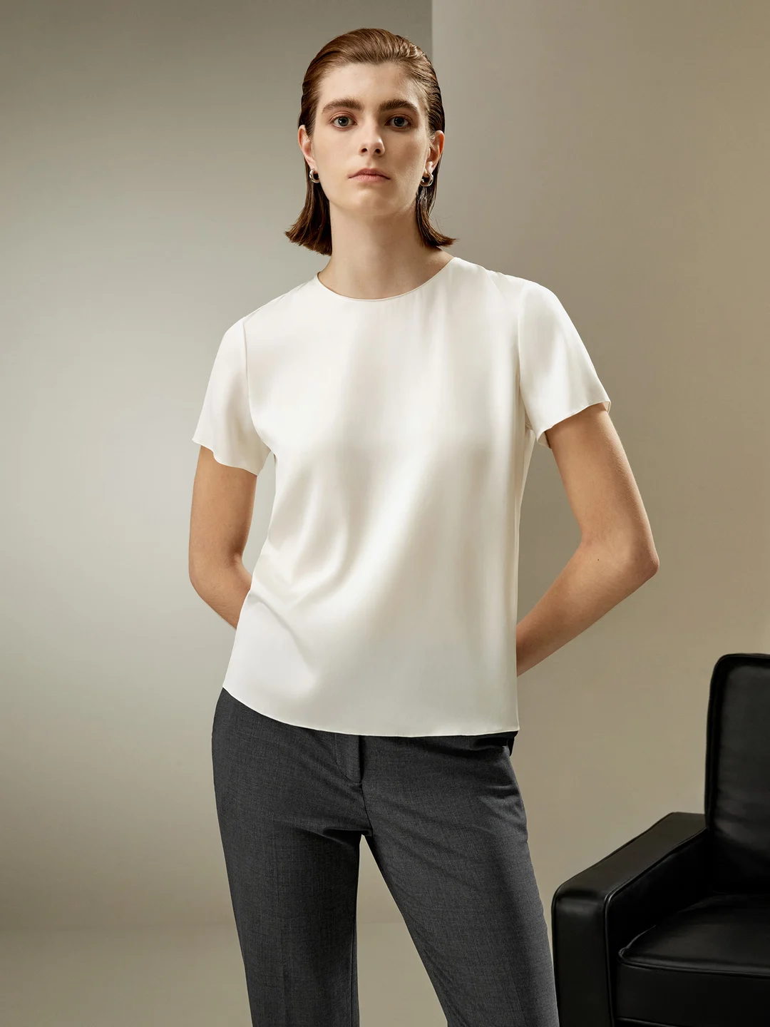 LILYSILK Tee Shirt 100 Soie Noir Col Rond, Vêtement De Détente Parfait 100% Soie Pure Une Touche D'Élégance Dans Votre Vie S
