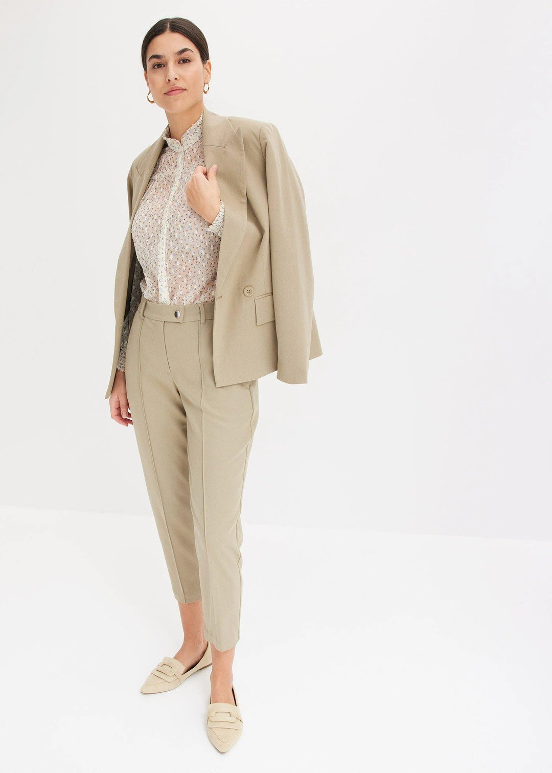 Pantalon à taille élastiquée