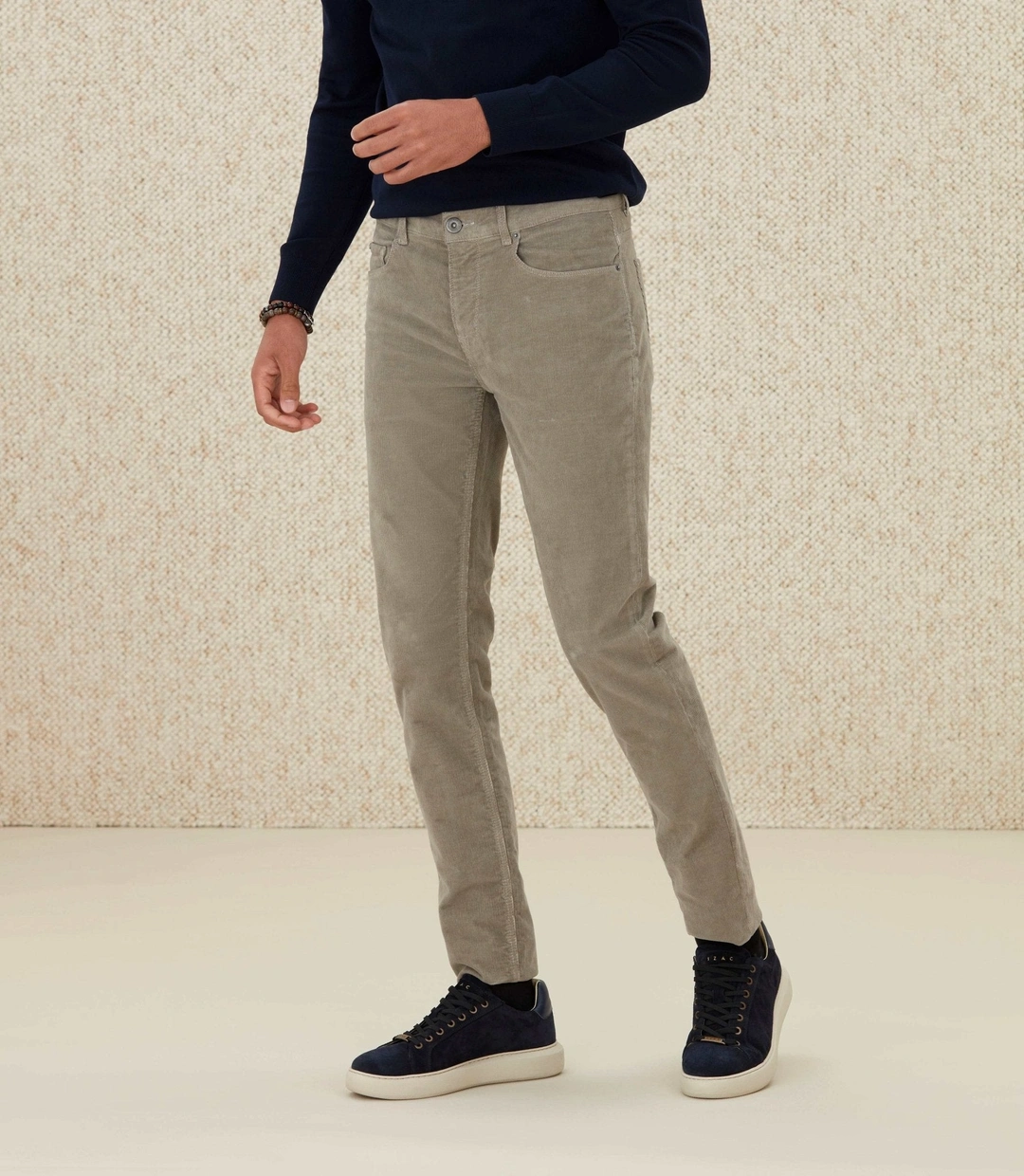 IZAC - Pantalon en velours kaki clair ''Casino''