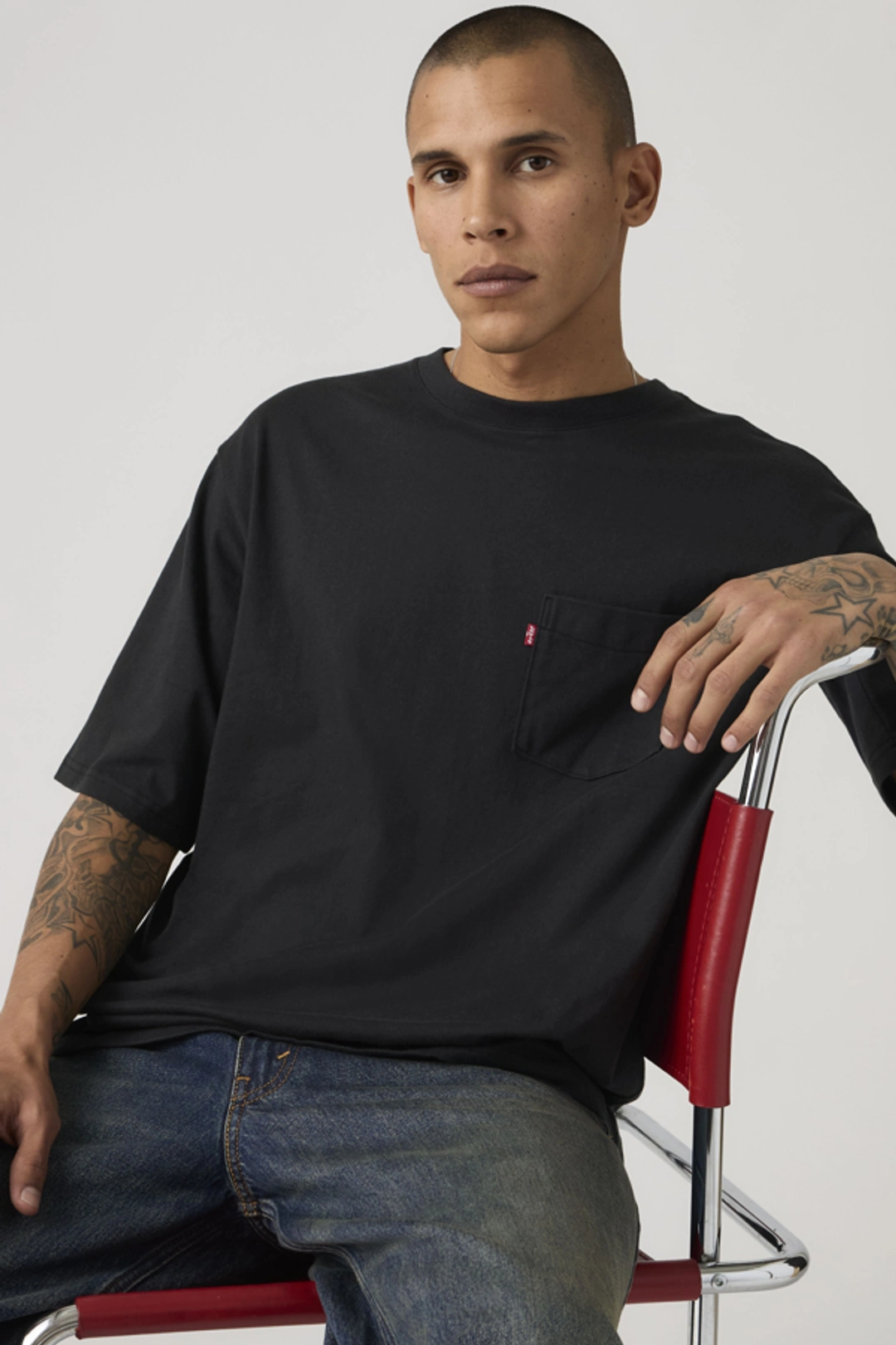 Levi's T Shirt À Poche Manche Mi Longue - Homme - Noir / Jet Black - 2XL