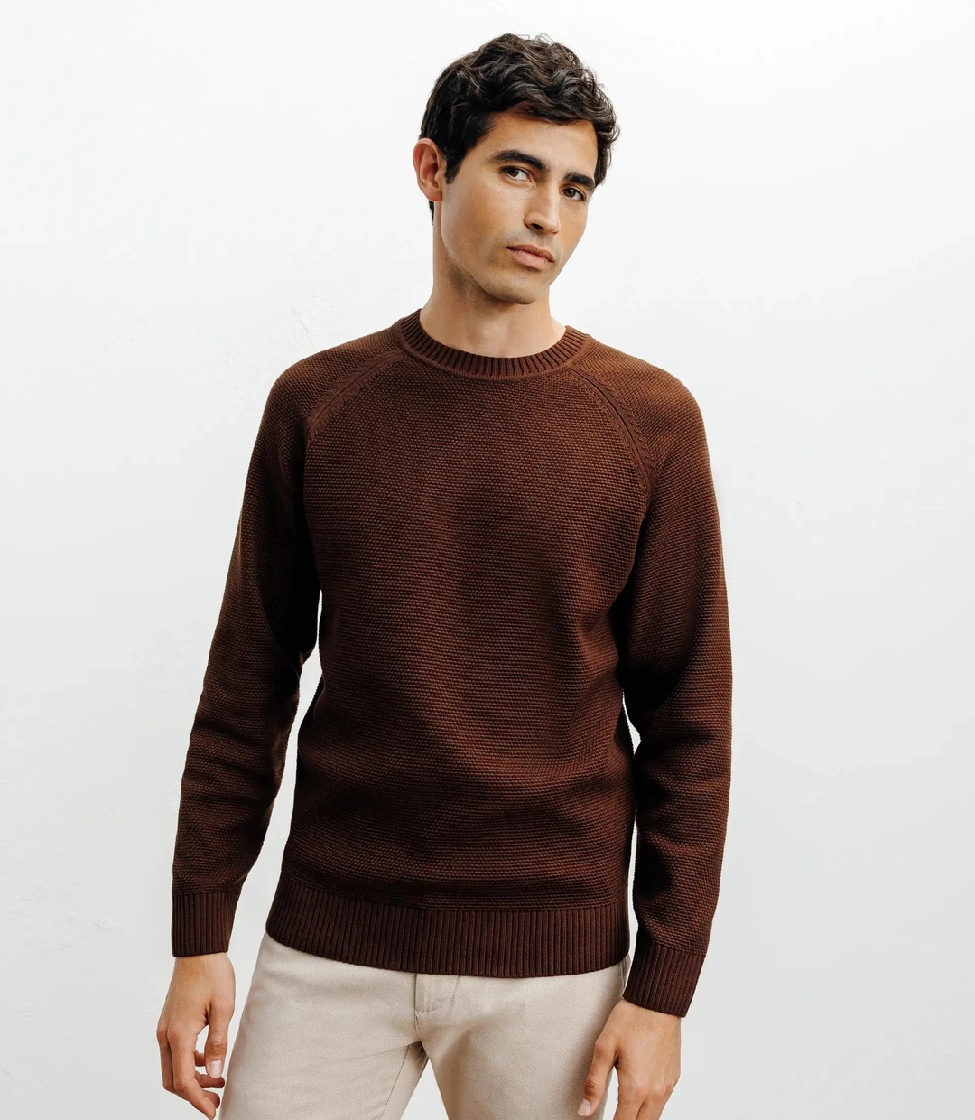IZAC - Pull col rond jeux de points chocolat