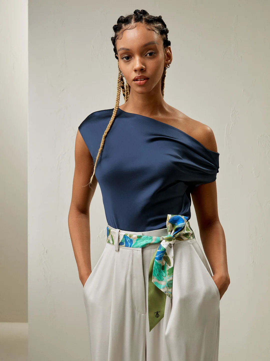 LILYSILK Top Soie Femme Bleu Marine Top À Une Épaule, Collier Bénitier 100 % Soie Charmeuse Léger Et Résistant Aux Rides 46