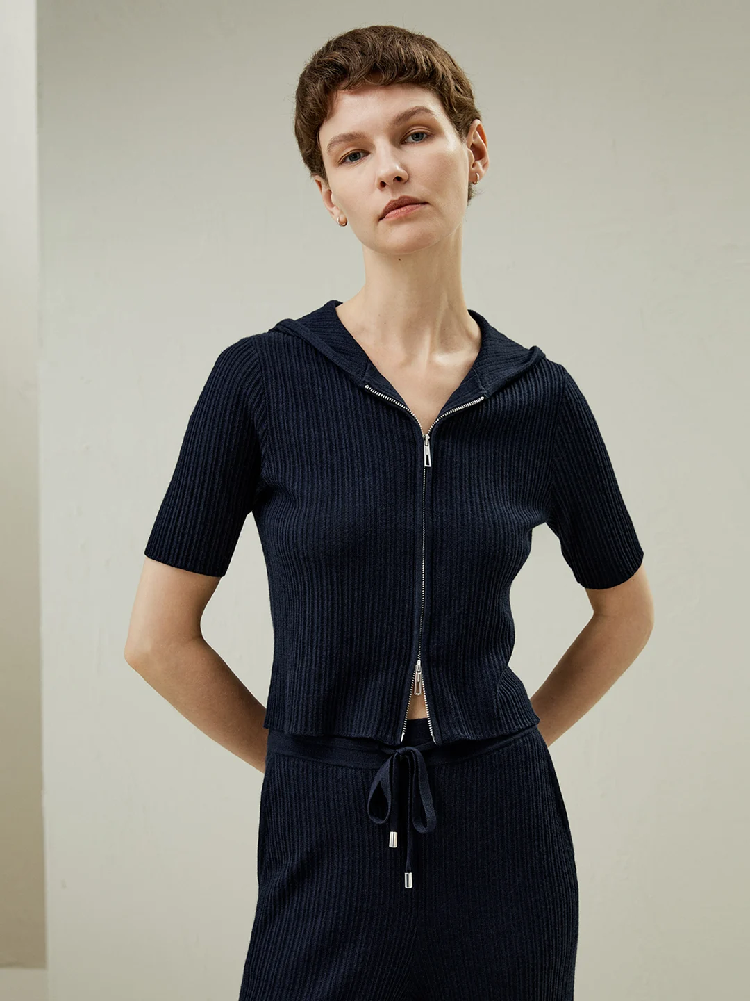 LILYSILK Pull Manches Courtes Femme Bleu Marine Double Fermeture Éclair Laine Et Soie Élégance Intemporelle Et Style Sophistiqué M