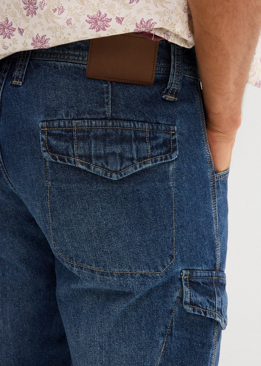 Bermuda long poches cargo en denim léger, coupe loose - 3