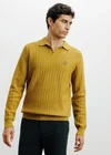 JAUNE