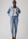 Bleu / And Just Like That